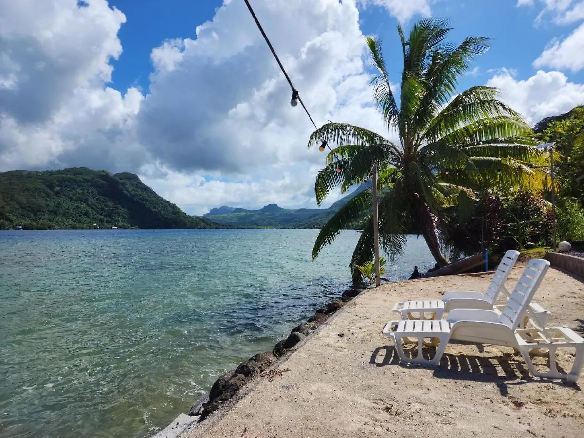 Séjour chez l'habitant Villa De La Baie Raiatea - Bord De Mer Uturoa Polynésie française