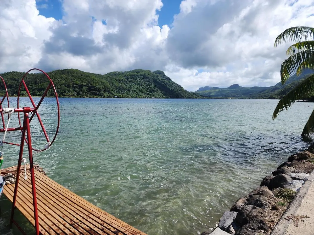 Séjour chez l'habitant Villa De La Baie Raiatea - Bord De Mer Uturoa