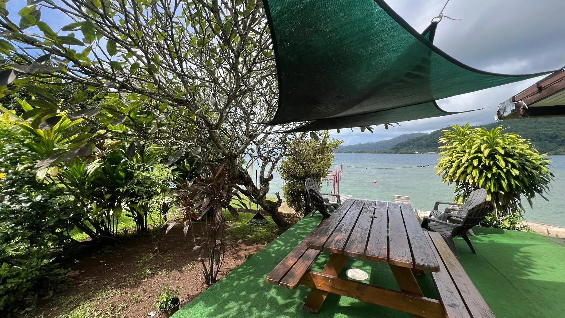 Villa De La Baie Raiatea - Bord De Mer Uturoa 0*,  Polynésie française